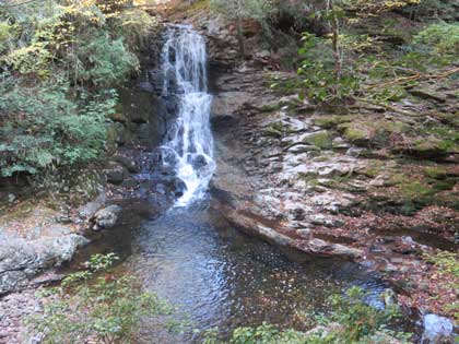 巌窟滝
